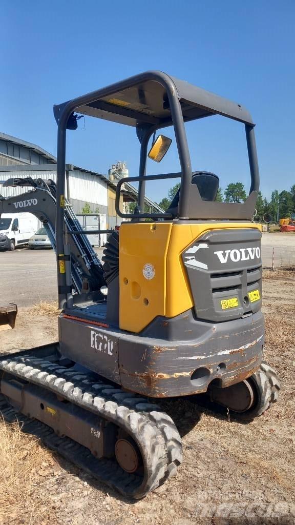 Volvo EC 27 D Mini excavadoras < 7t