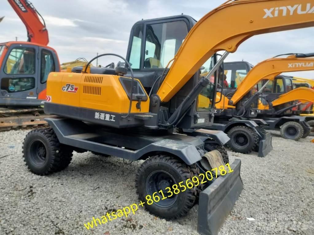 Xinyuan XYB75W Excavadoras de cadenas