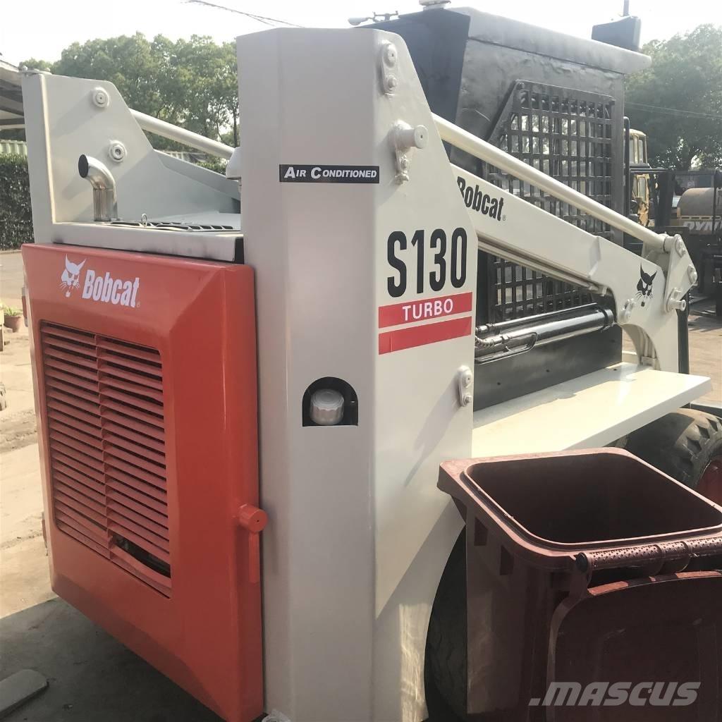 Bobcat S130 Minicargadoras