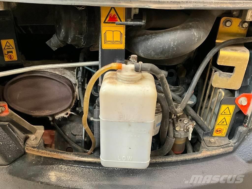 Kubota U 27-4 Mini excavadoras < 7t
