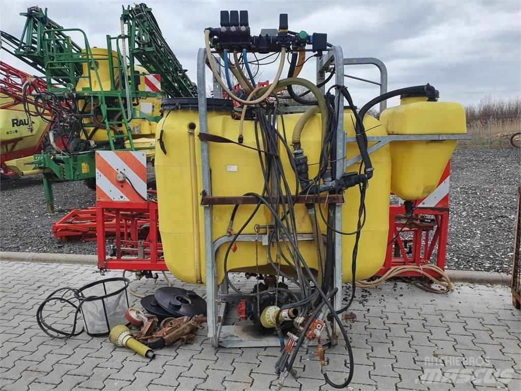 Rau Krobath CX10 Pulverizadores arrastrados