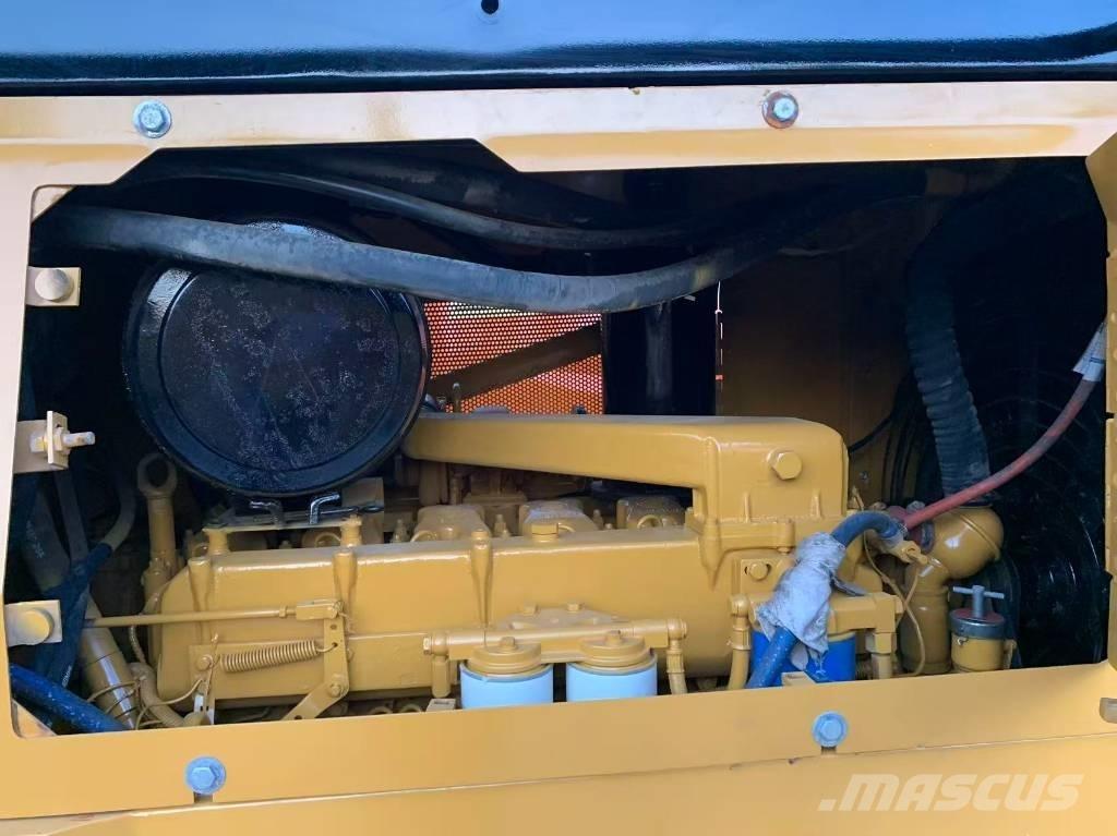 CAT D 6 G Buldozer sobre oruga