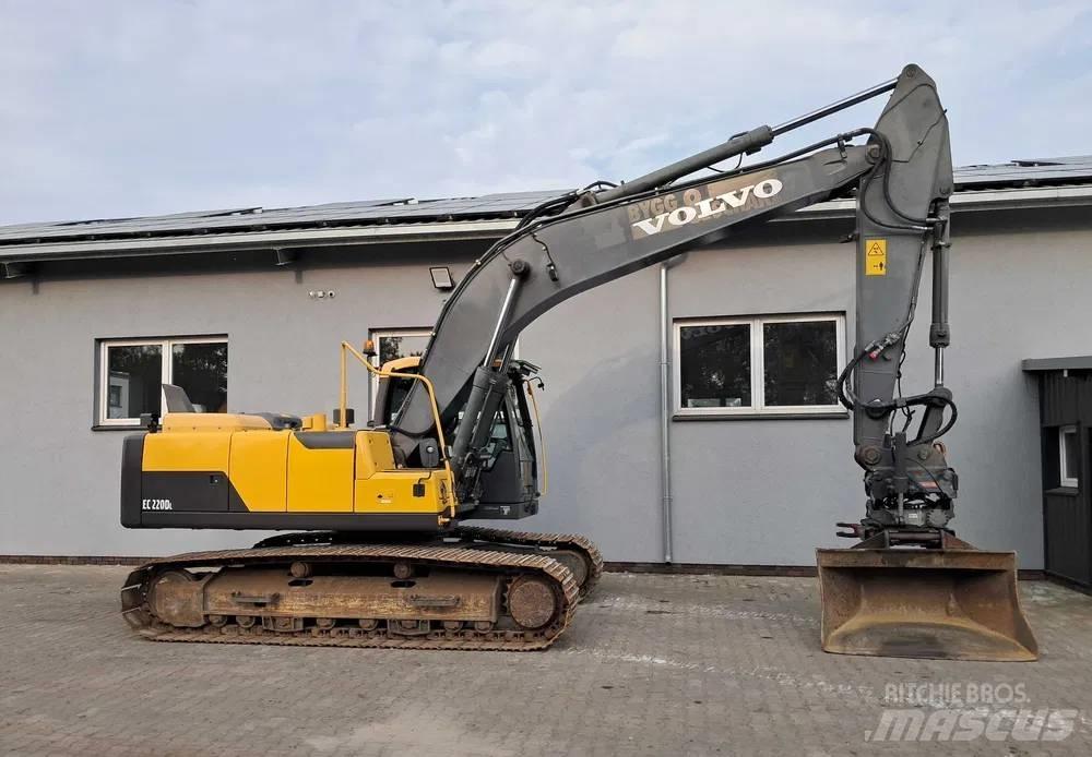 Volvo EC 220 DL Excavadoras de cadenas