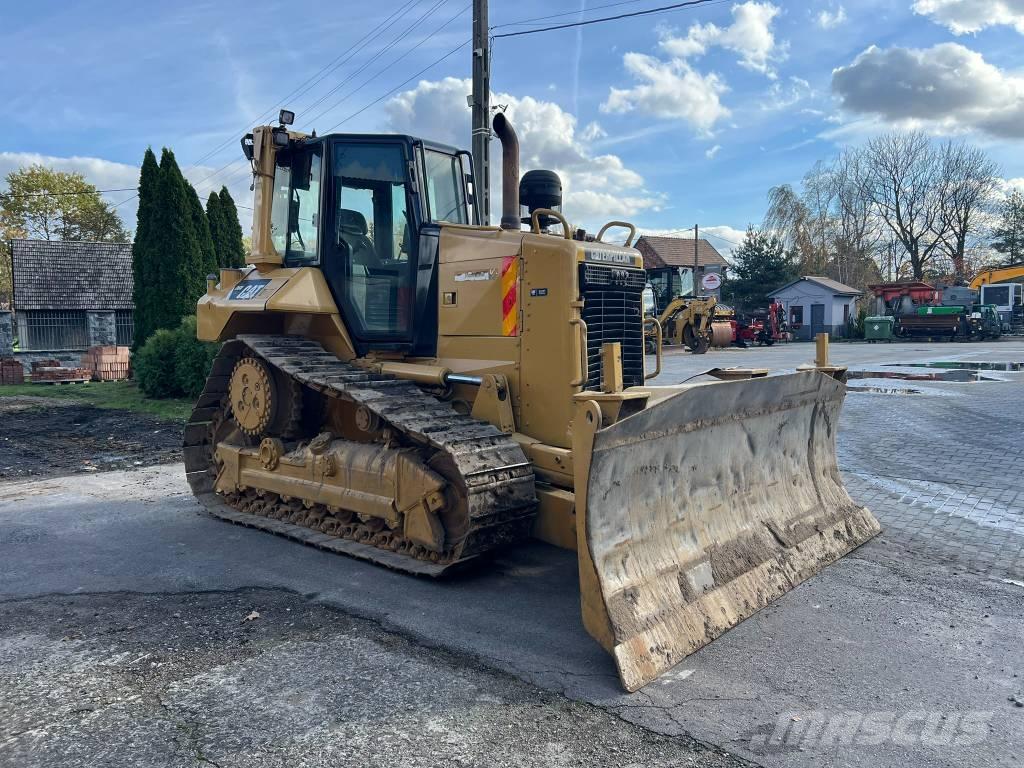 CAT D 6 N XL Buldozer sobre oruga