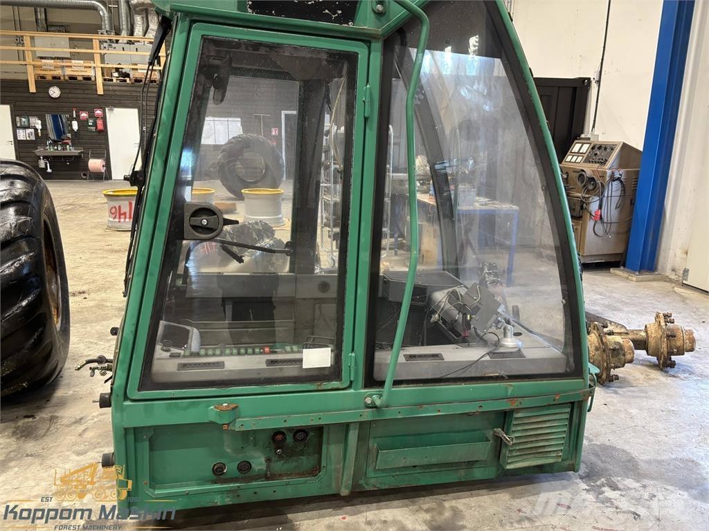 Gremo  Cabinas e interior