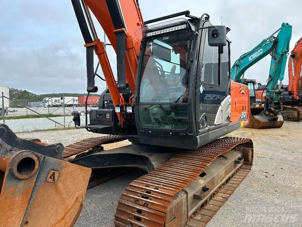 Hitachi ZX 210 LC-6 Excavadoras de cadenas