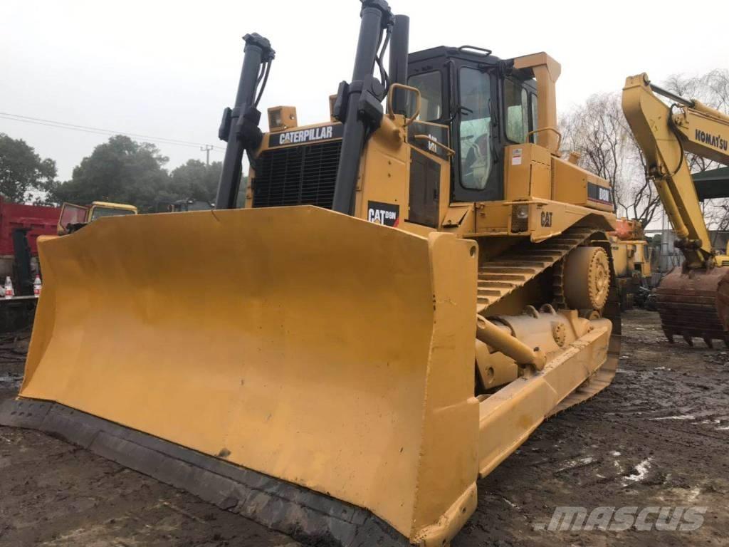 CAT D 8 N Buldozer sobre oruga