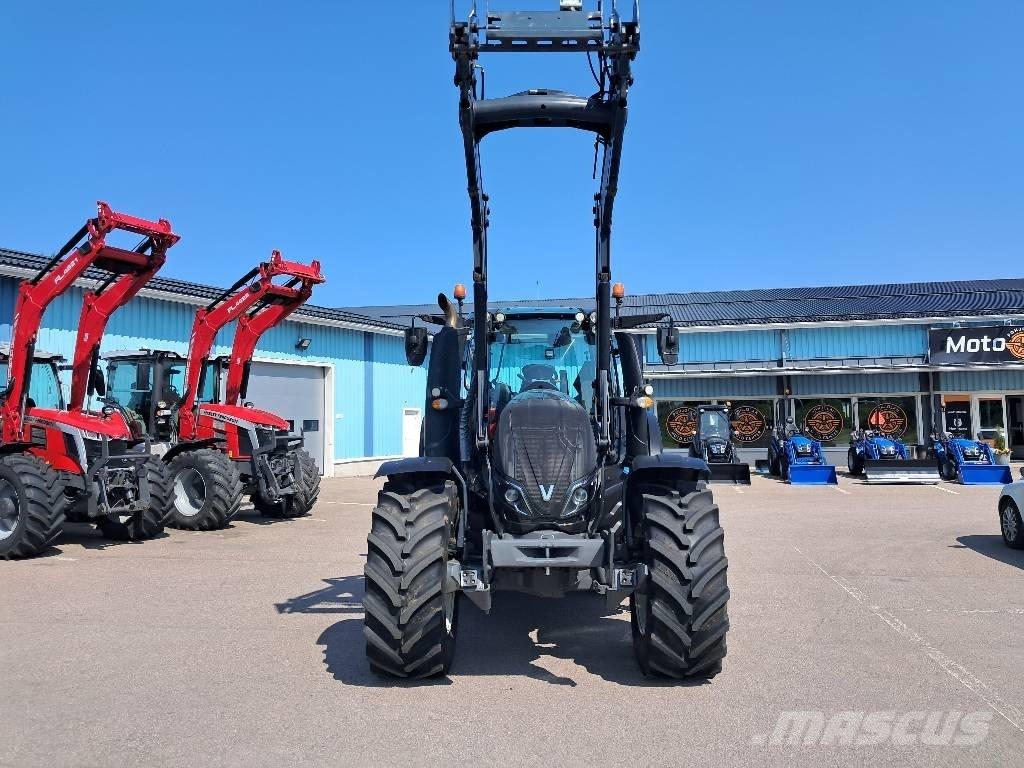Valtra T174E Versu Tractores