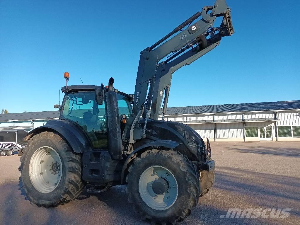 Valtra T174E Versu Tractores