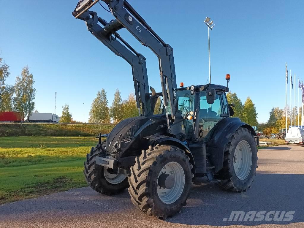 Valtra T174E Versu Tractores