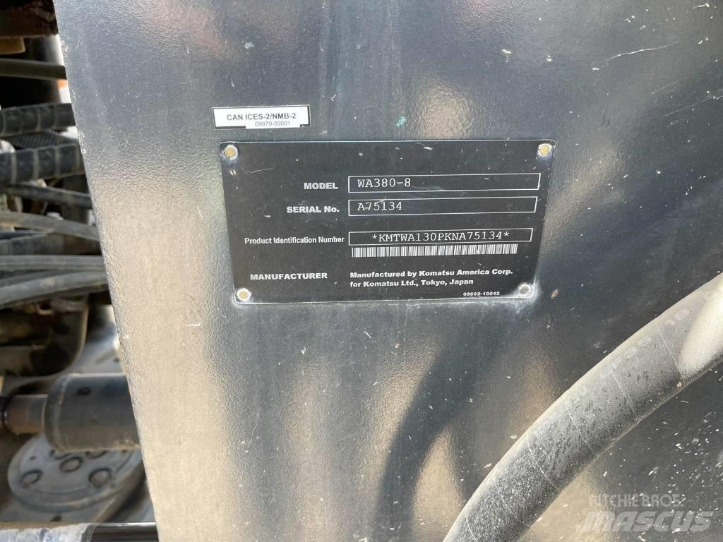 Komatsu WA 380-8 Cargadoras sobre ruedas