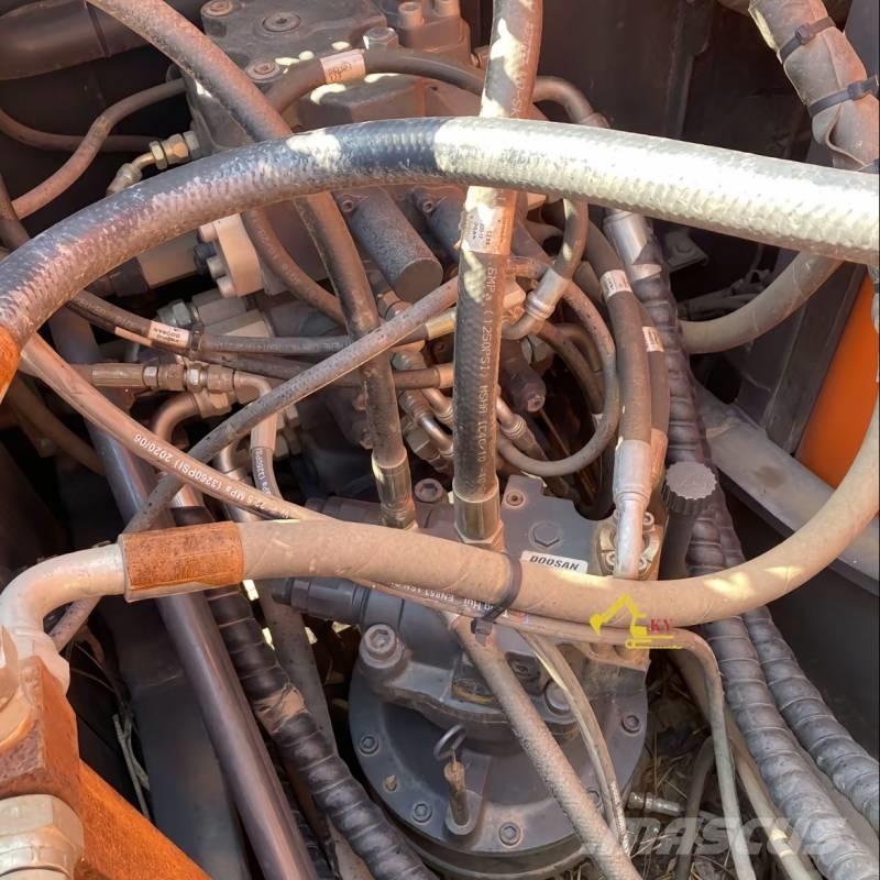 Doosan DX150-9C Excavadoras de cadenas