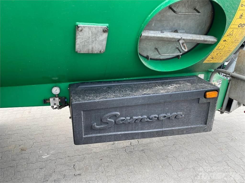 Samson PG 18 Cisternas o cubas esparcidoras de purín