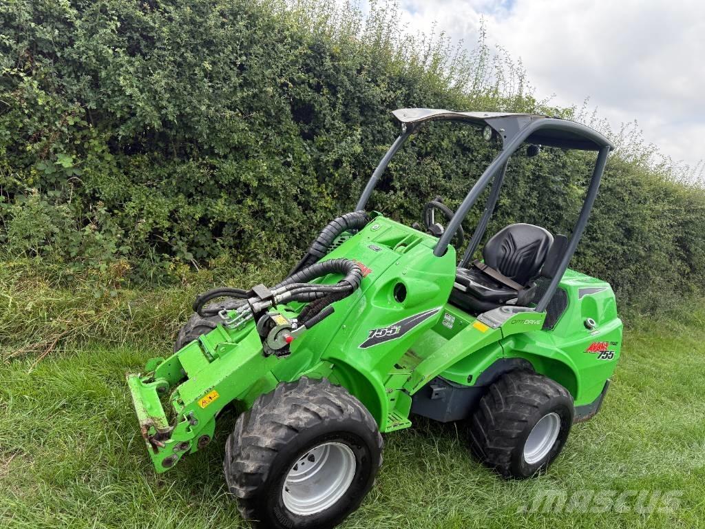 Avant 755 i Palas cargadoras