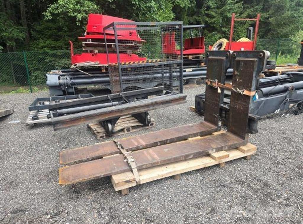 Kalmar DCE150-12 Carretillas diesel