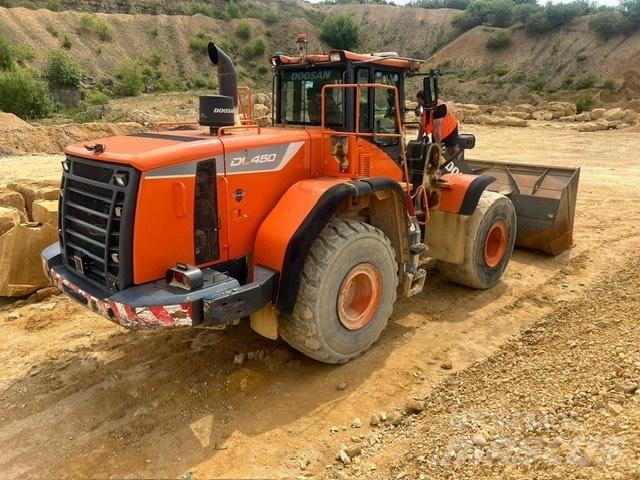 Doosan DL 450-5 Cargadoras sobre ruedas