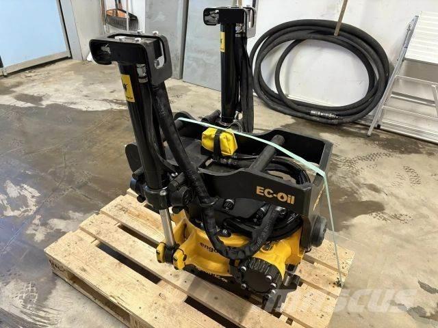 Engcon EC 214S Volteadoras
