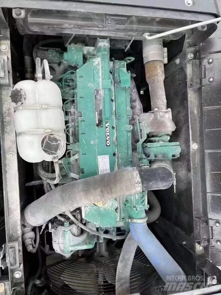Volvo EC 240 Excavadoras de cadenas