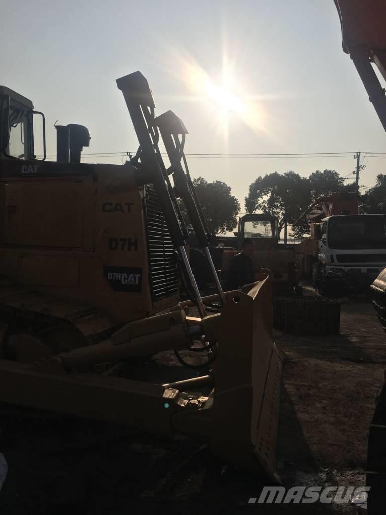 CAT D 7H Buldozer sobre oruga