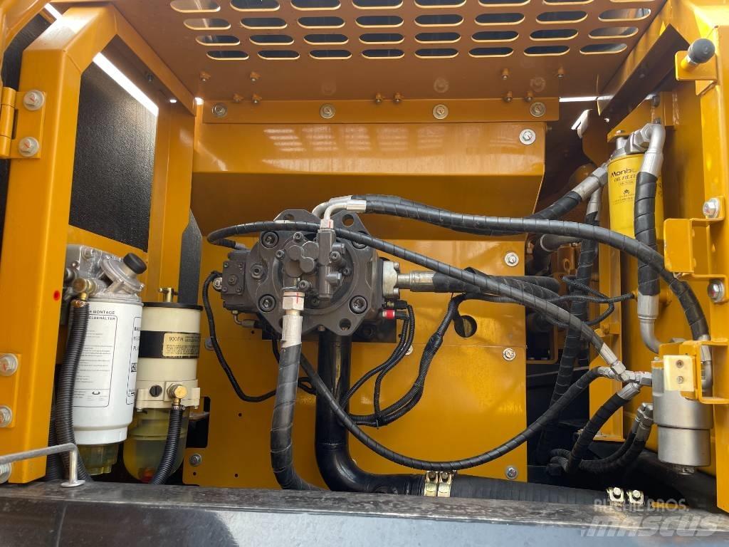 Sany SY 265 C Excavadoras de cadenas