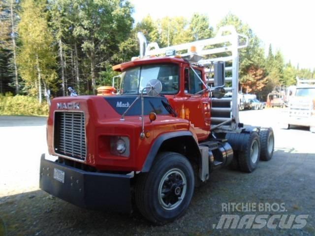 Mack RB 688 S Cabezas tractoras