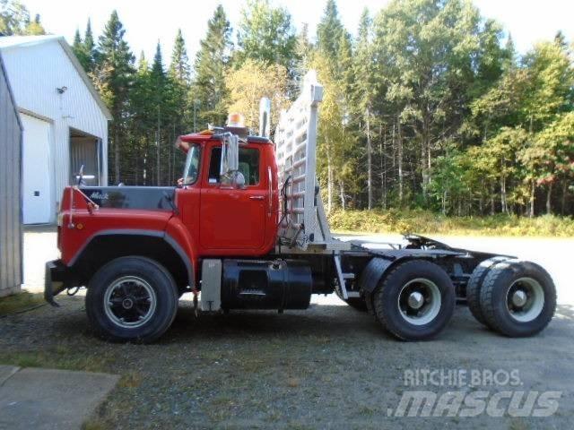Mack RB 688 S Cabezas tractoras