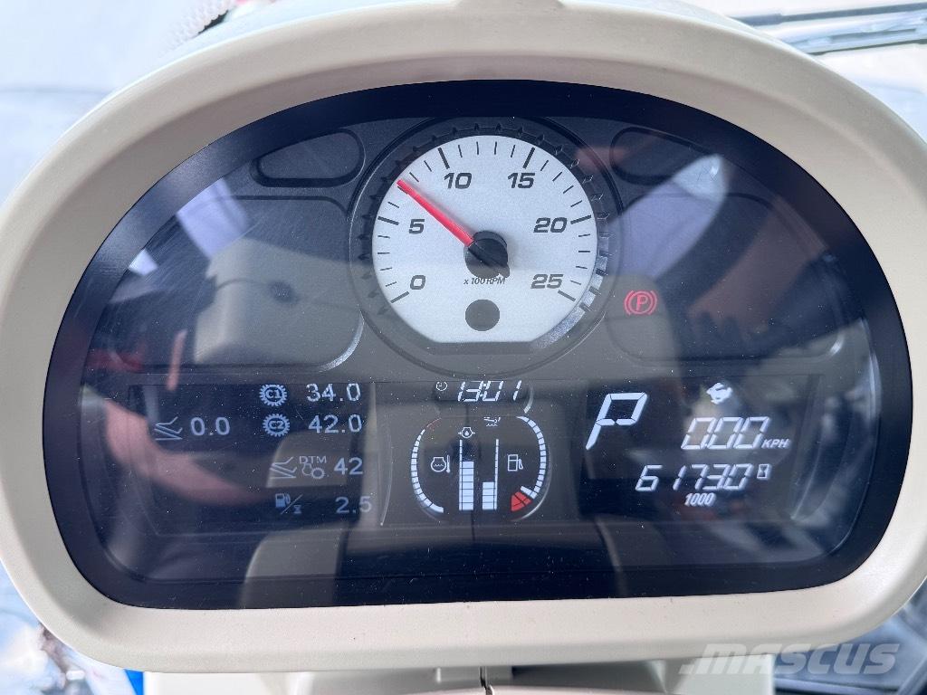 Massey Ferguson 7726 Tractores