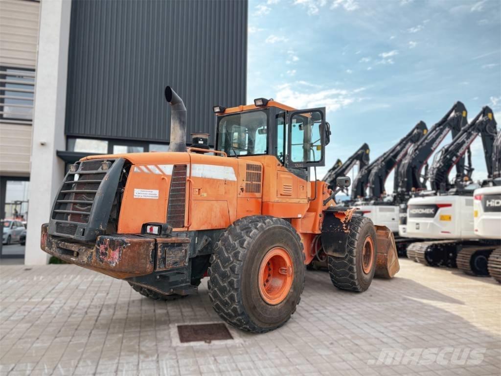 Doosan DL 300 Cargadoras sobre ruedas