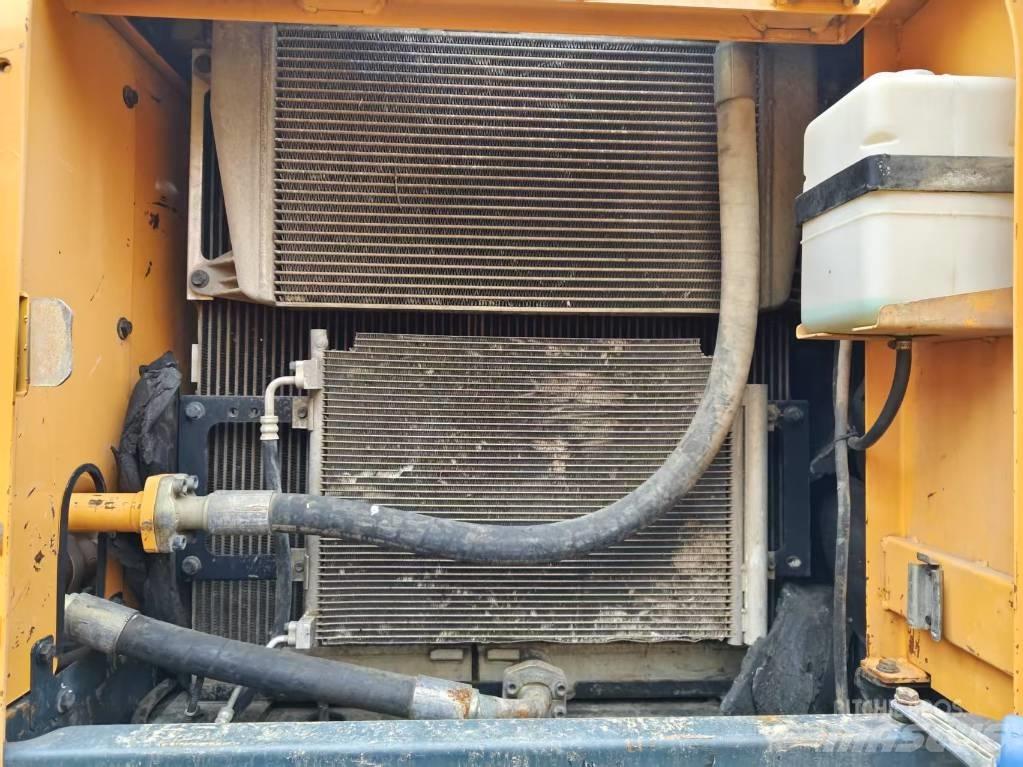 Hyundai R 225LC-9T Excavadoras de cadenas