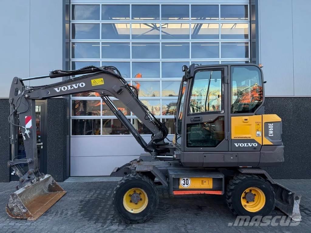 Volvo EW60E Mini excavadoras < 7t