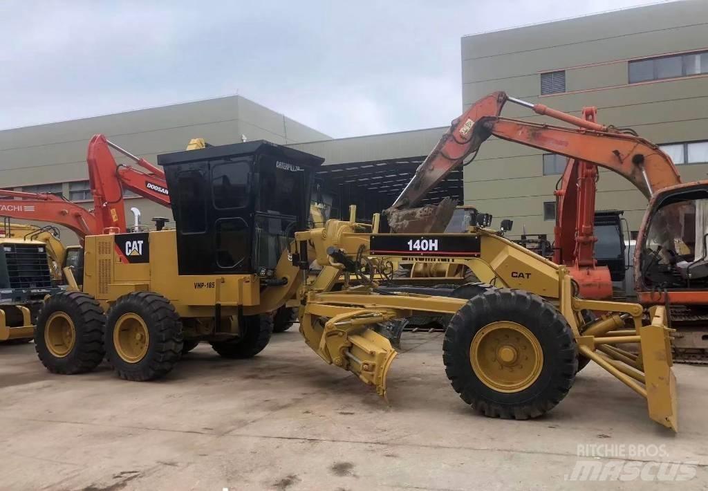 CAT 140 K Motoniveladoras