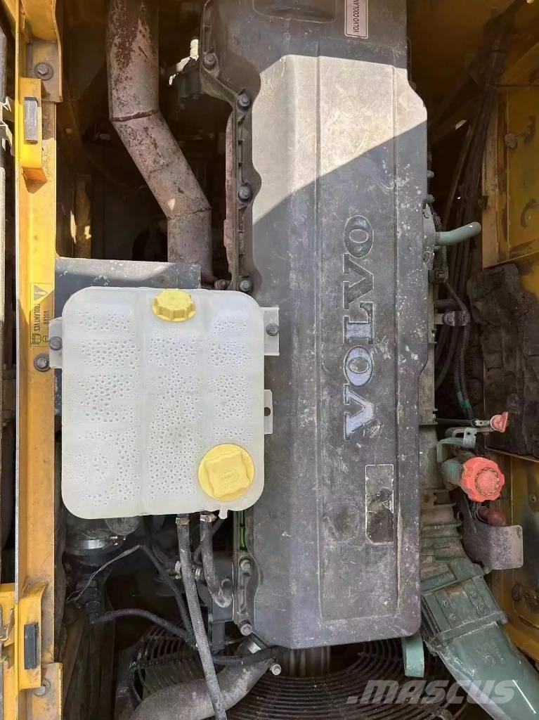 Volvo EC480D Excavadoras de cadenas