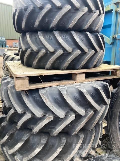 Mitas SET OF TYRES Neumáticos, ruedas y llantas