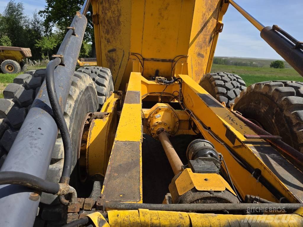 Moxy MT31 Dúmpers articulados