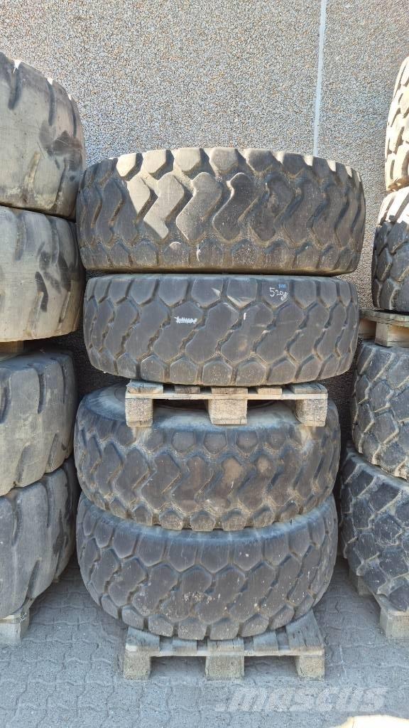 Michelin 17.5R25 XHA Neumáticos, ruedas y llantas