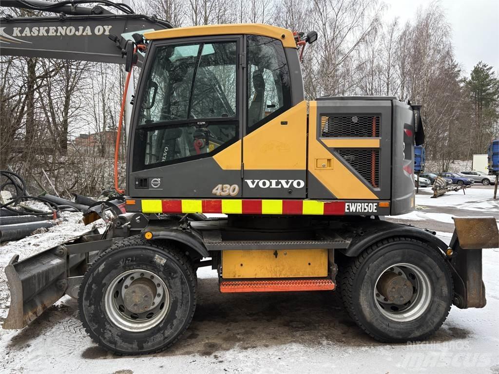 Volvo EWR 150 E Wheeled excavators