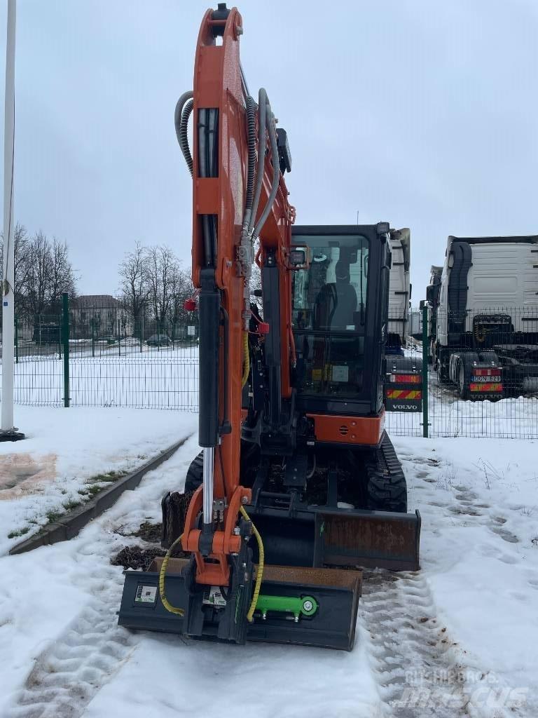 Hitachi ZX 38 U-6 Mini excavadoras < 7t