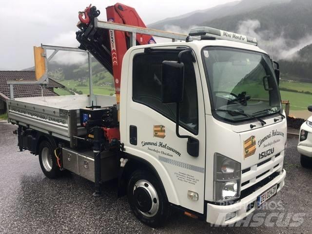 Isuzu N2 mit HMF 910 Camiones grúa