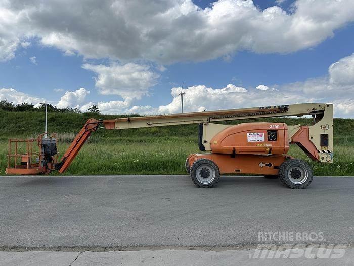 JLG 800AJ Plataforma de trabajo articulada