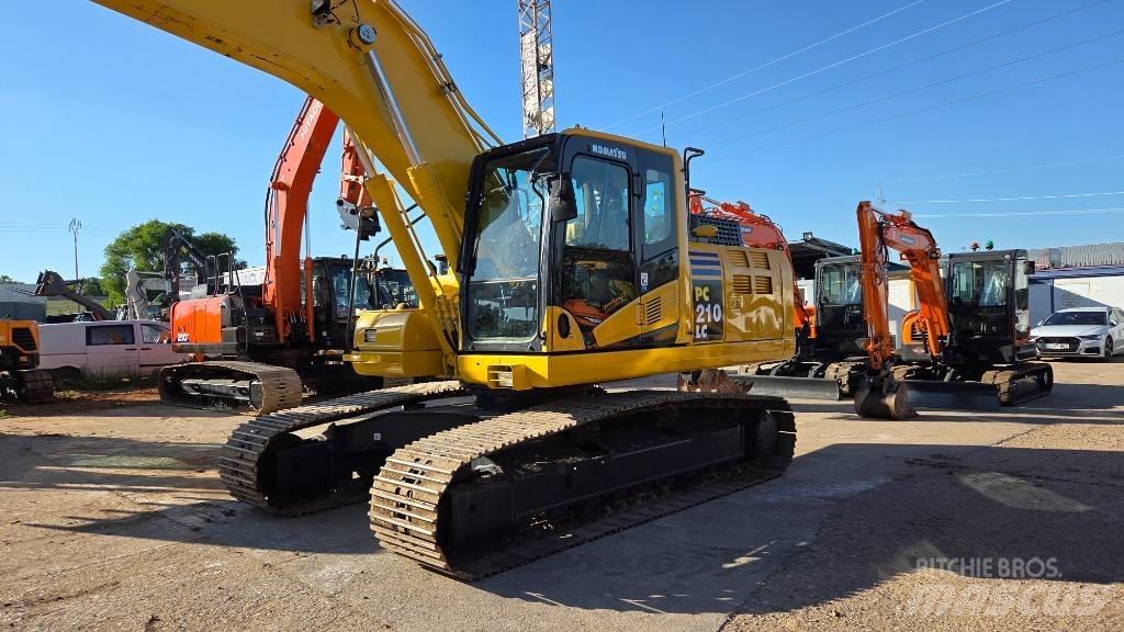 Komatsu PC 210 Excavadoras de cadenas