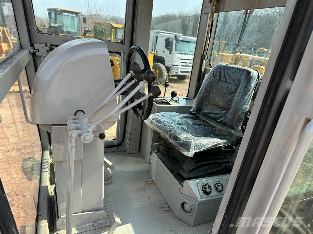 CAT 140H Motoniveladoras