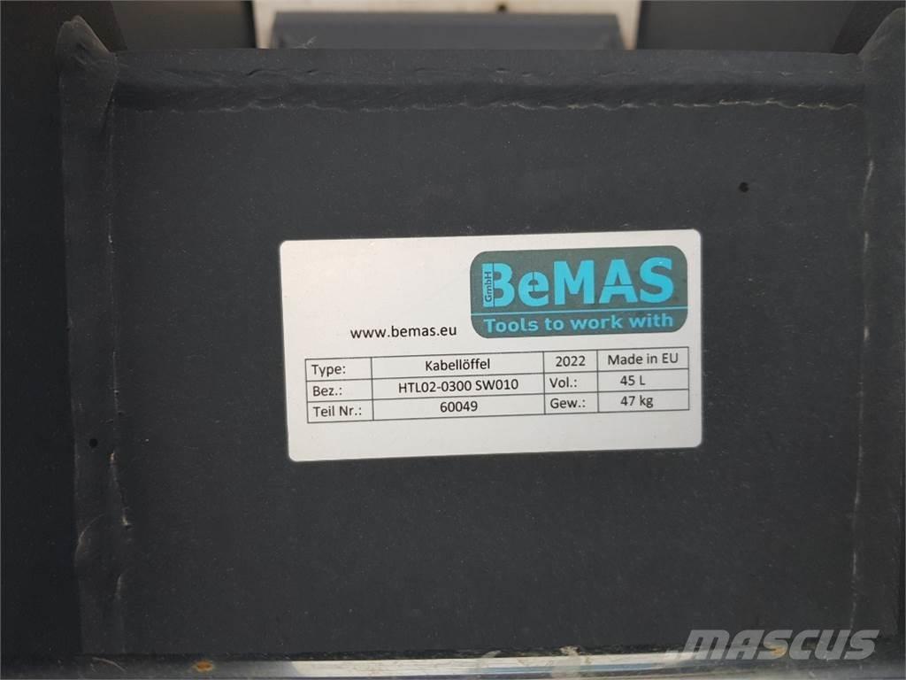  Bemas TL 300 SW010 Retroexcavadoras