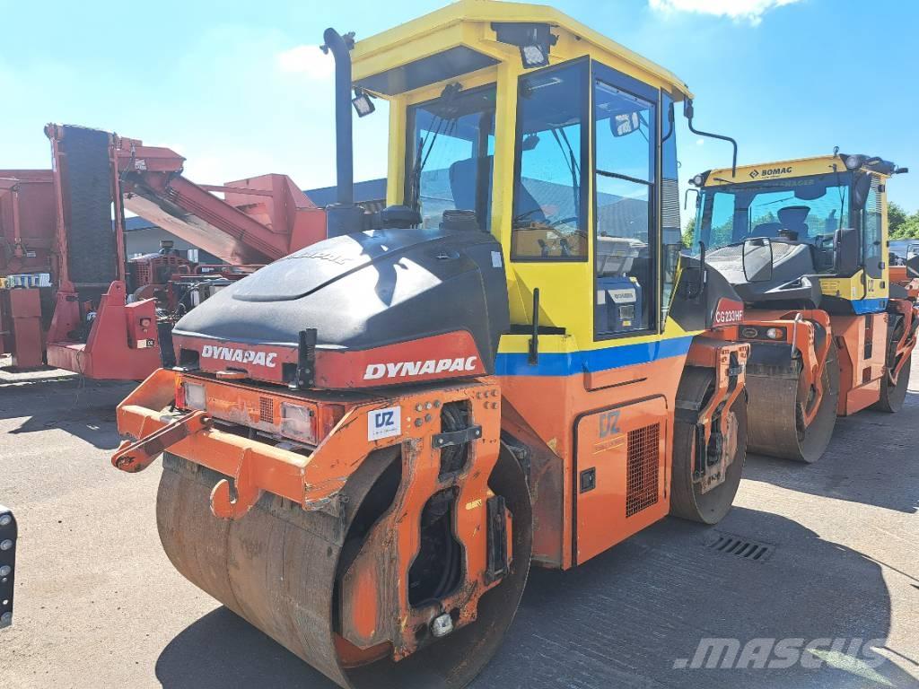 Dynapac CG 233 HF Rodillos de doble tambor