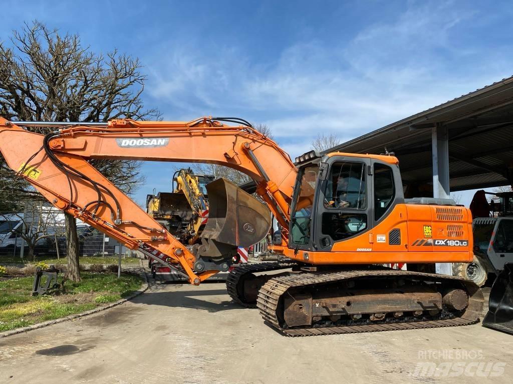Doosan DX 180 LC-3 Excavadoras de cadenas