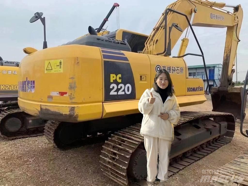 Komatsu PC 220-8 Excavadoras de cadenas