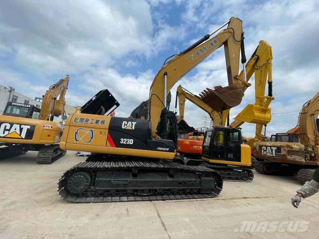 CAT 323 D Excavadoras de cadenas