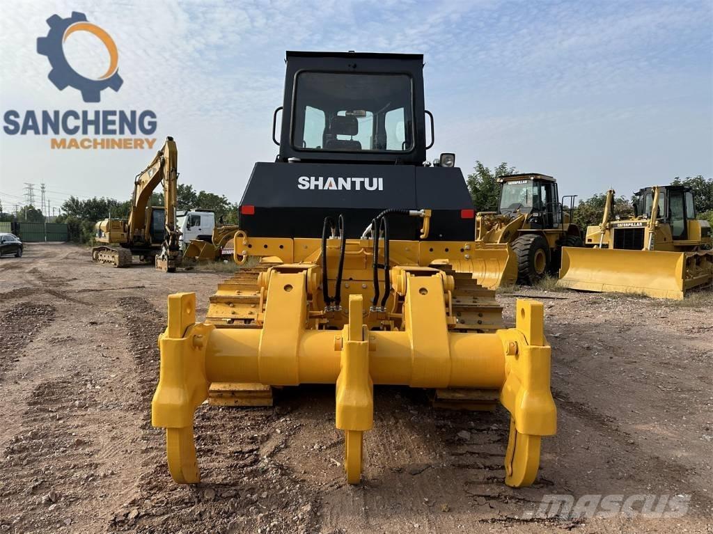 Shantui SD 22 Buldozer sobre oruga