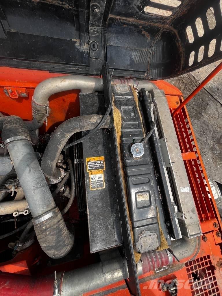 Doosan DH 225 LC-7 Excavadoras de cadenas