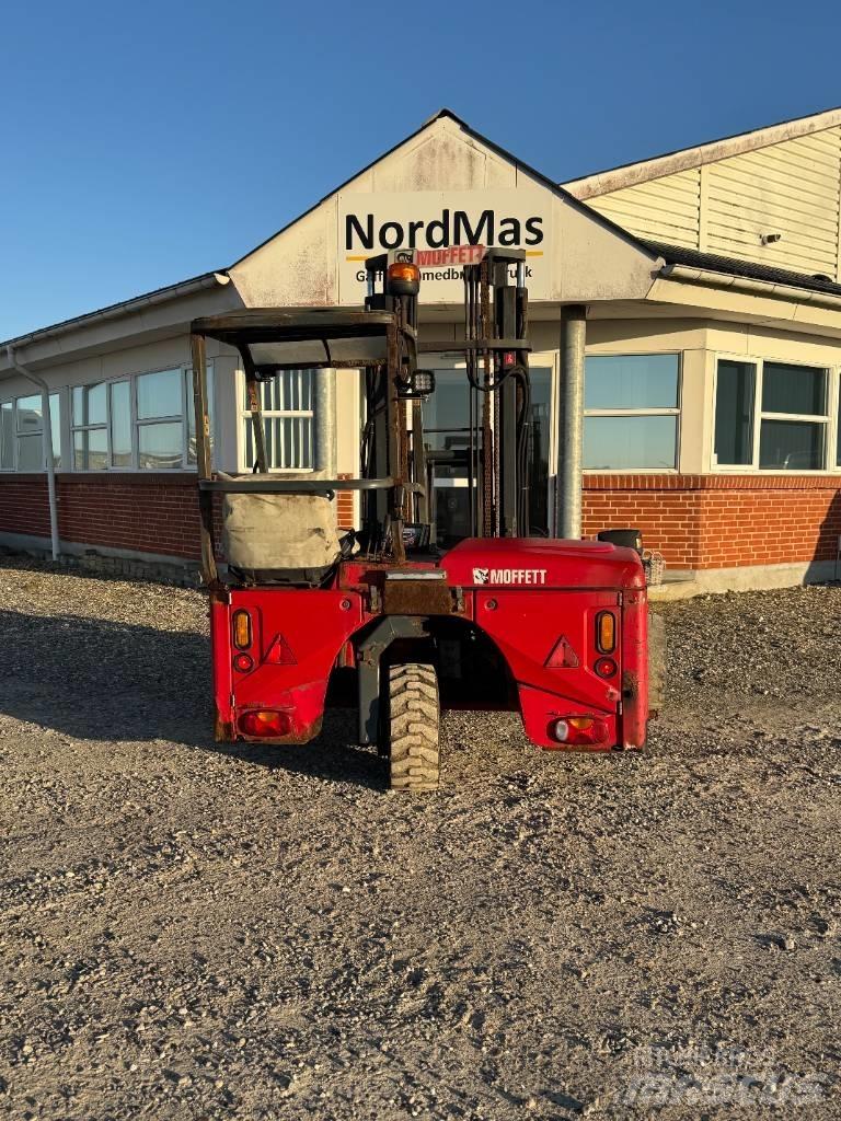 Moffett M4 25.3 Carretillas diesel