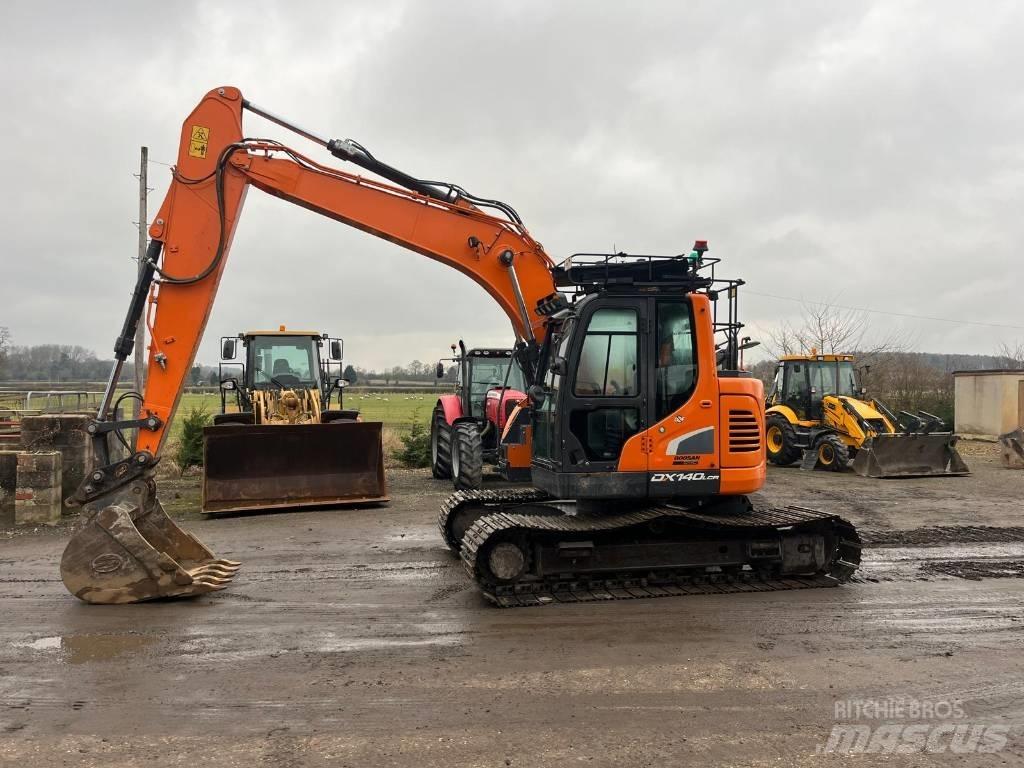 Doosan DX 140 LCR-5 Excavadoras de cadenas